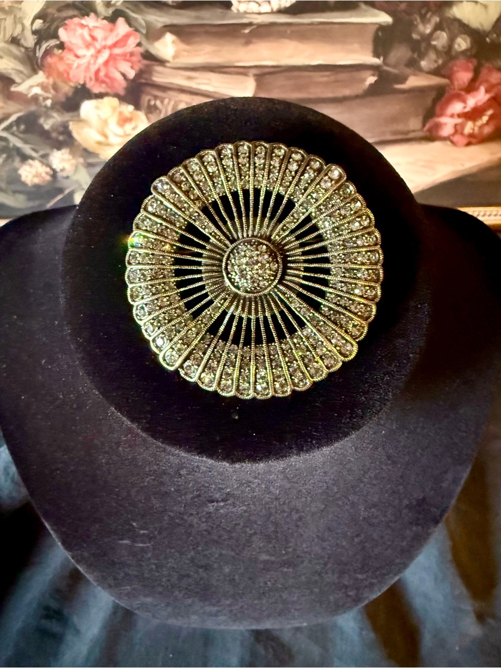 Vintage Heidi Daus Dark Gold-Tone Radiant Round Crystal Brooch